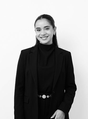 Nefeli Nikolaide